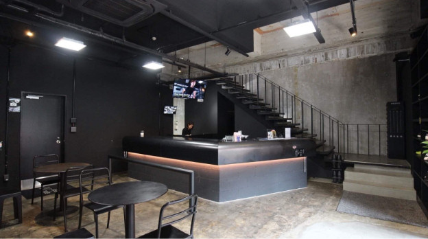 問屋町店