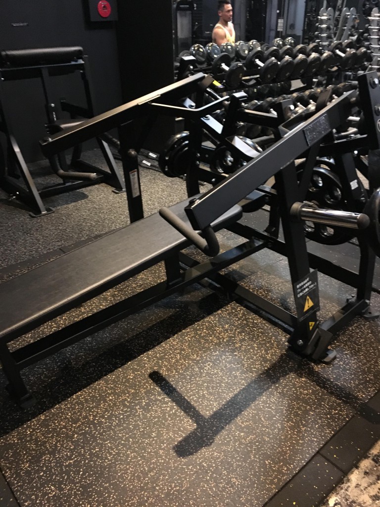 horizontal bench press